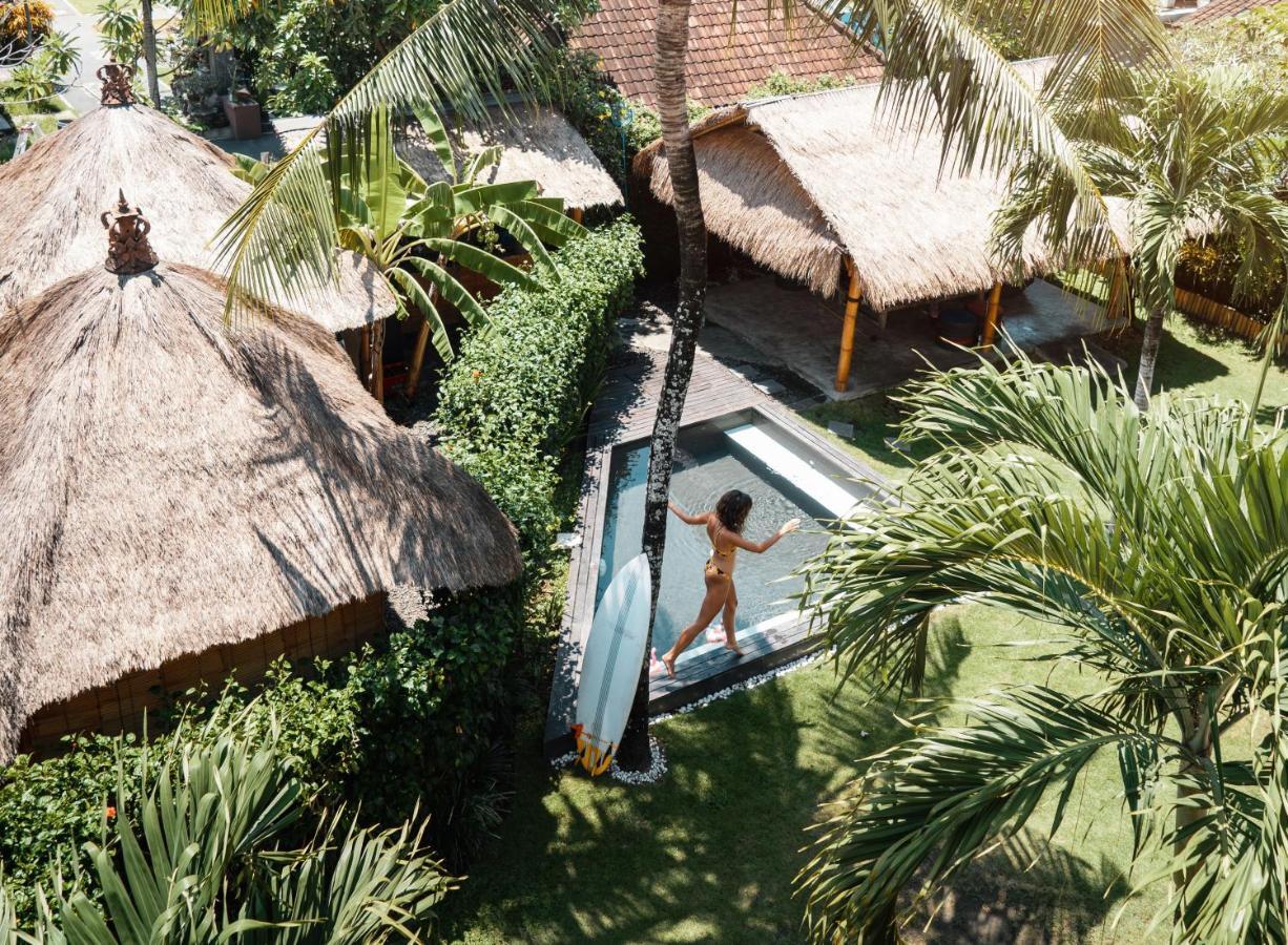 Hôtel Riviera House à Canggu Extérieur photo